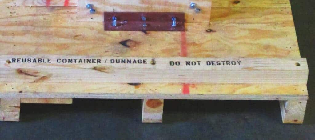 dunnage stencil on an export crate
